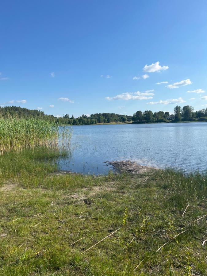 Domek Nad Jeziorem Kamien 2A Kowalewo Kültér fotó